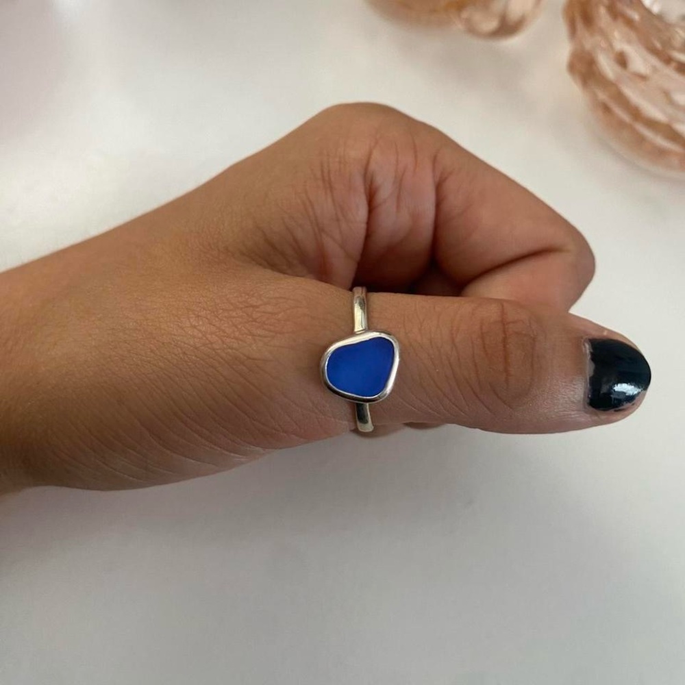 Elegant Blue Silver Ring